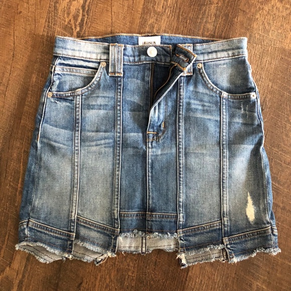 Hudson Weekender Step Hem Skirt - Picture 5 of 8